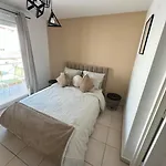 Cosy Apartment, 1 Min Walk To Beach, Heart Of Appartement Juan-les-Pins