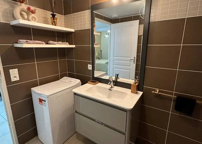 Cosy Apartment, 1 Min Walk To Beach, Heart Of Juan-Les-Pins Daire